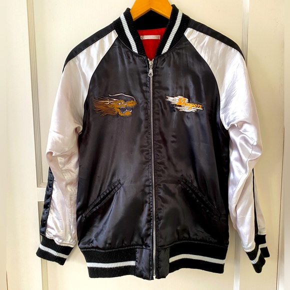 Vintage Dragon Bomber Jacket, size small - Picture 3 of 7